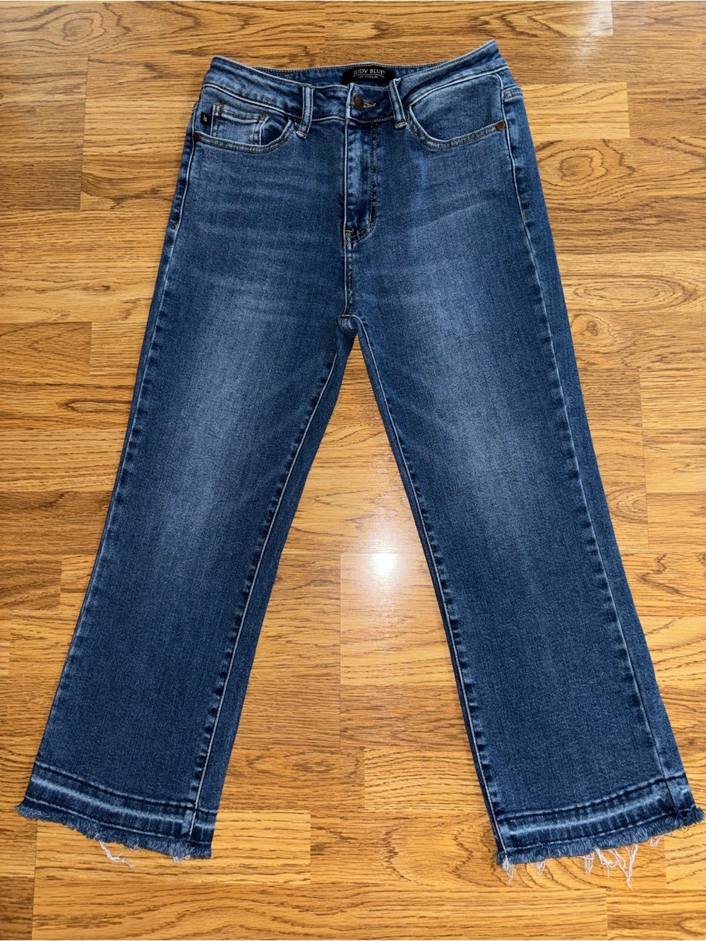 Judy Blue Kick Boot Jeans Juniors Size 7 Waist 28 Medium Wash Denim Raw Hem